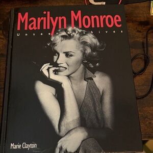 Marilyn Monroe Photo Book